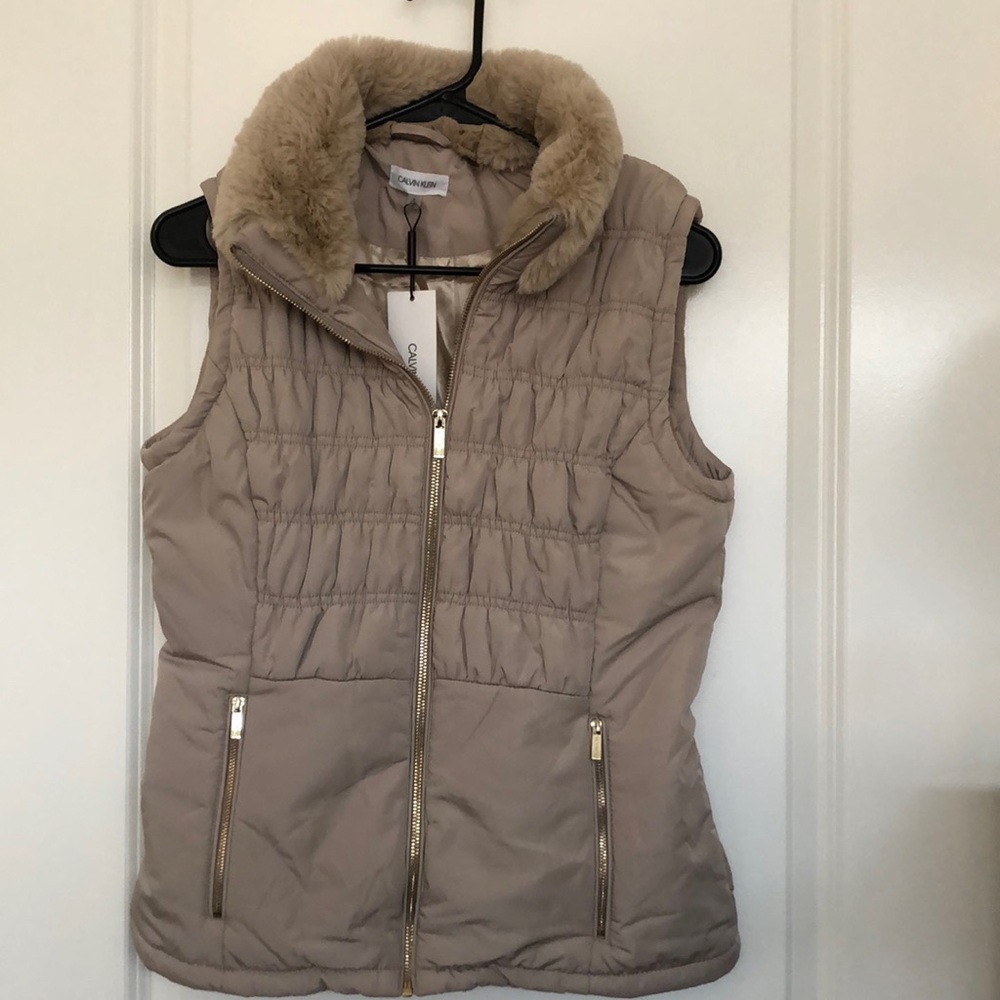 NWT Calvin Klein Puffer Vest